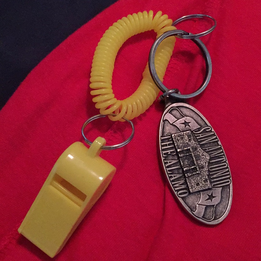 San-Antonio Keychain With whistle